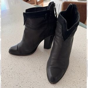 Cynthia Vincent Leather Booties Western Cowboy Style